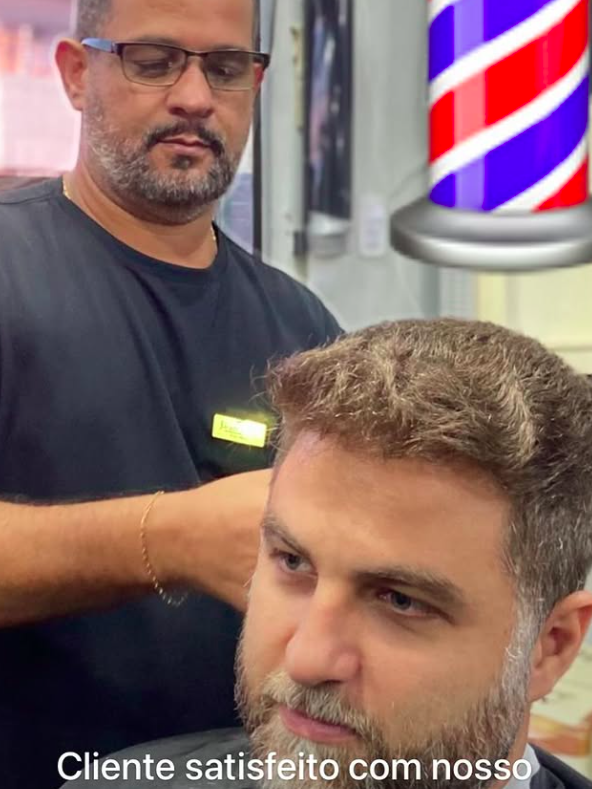 Siga-nos no Instagram